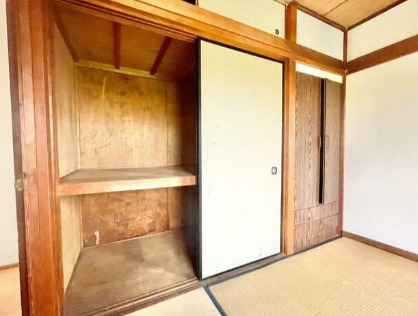 小文間戸建ての収納