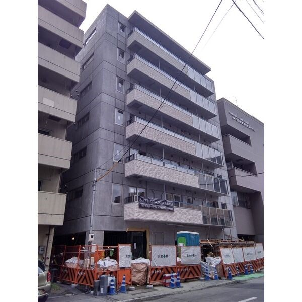 S-RESIDENCE近代美術館前の画像