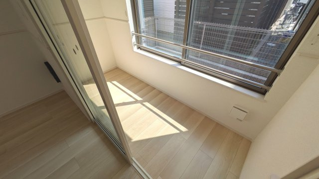 【バルコニー】