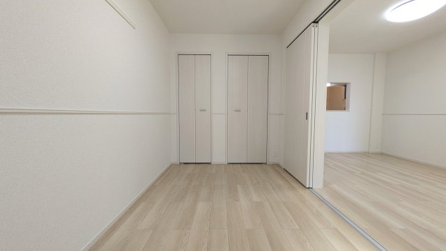 【寝室】