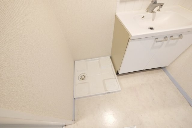 プリマＳＡＫＵＲＡ　壱番館|室内洗濯機置場はこちらです