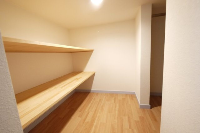 プリマＳＡＫＵＲＡ　壱番館|収納棚付のロフト部分です