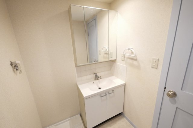 プリマＳＡＫＵＲＡ　壱番館の洗面所|洗面台独立　脱衣所ゆったり