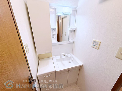 【独立洗面台】 | グリーンパーク新瑞【名古屋市賃貸・シャッター付駐車場】