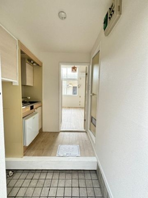 【玄関】 | ローズアパート４１番館(R-041)