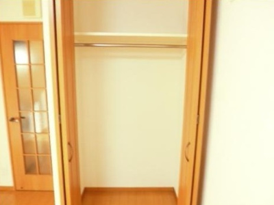 【収納】 | グリーンヒルNAKANO | クローゼット完備。