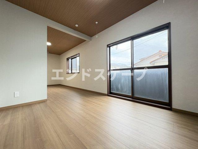 New Leavesの洋室|高崎、前橋のお部屋探しはエンドスケープまで！お客様の理想お聞かせ下さい♪