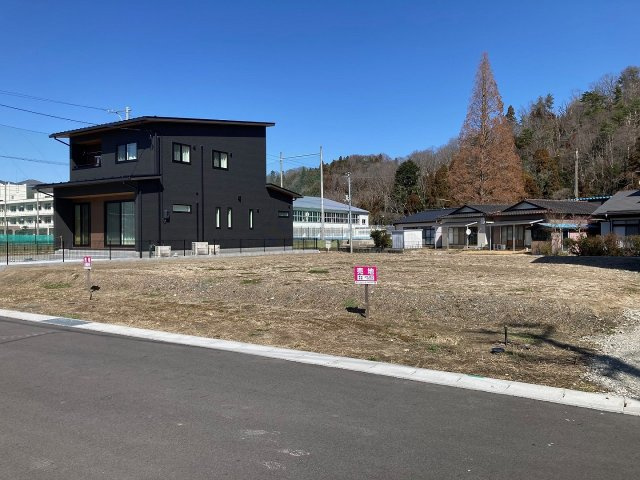 いわき市好間町上好間分譲地。南面整形地の外観|好間町上好間分譲地７－５。南面幅６メートル道路の整形地です。陽当たりの良さをご確認ください。快適な住環境です。