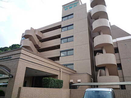 ライオンズマンション西霞町の外観