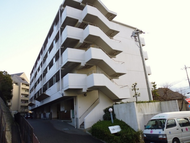 太陽ハイツの外観