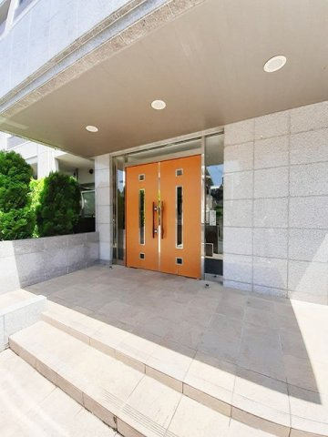 熊本市中央区国府１丁目の賃貸マンションのエントランス|毎日通るエントランスはこのようになっています