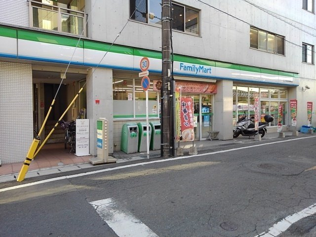 熊本市中央区国府１丁目の賃貸マンションの周辺|ファミリーマート新水前寺駅前店まで450m