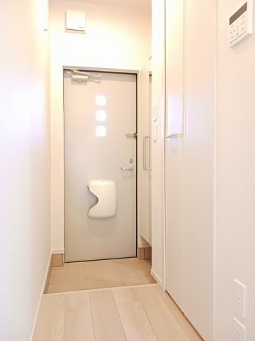 フェリーチェ　２１の玄関|シンプルで使いやすい玄関です