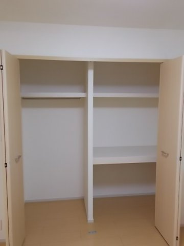 合志市須屋のアパートの収納|十分な収納スペースがあります