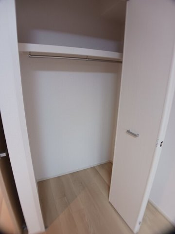 ヴィラ　ローレルの収納|大きなものも収納できそうです