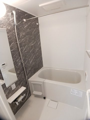 ヴィラ　ローレルの浴室|日々の疲れを癒すお風呂付です