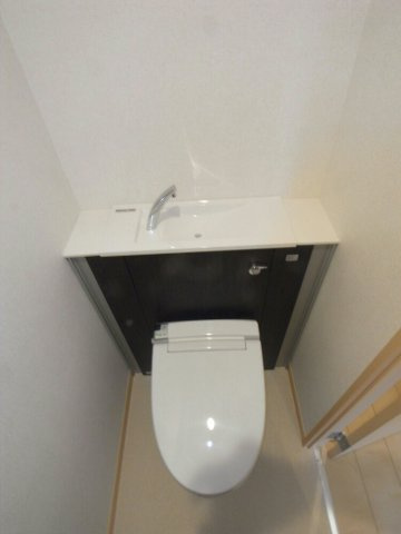 熊本市北区大窪２丁目の賃貸マンションのトイレ|シンプルで使いやすいトイレです