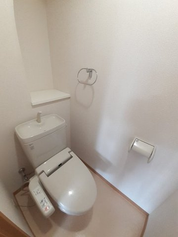 エムステージ藤崎宮のトイレ|シンプルで使いやすいトイレです