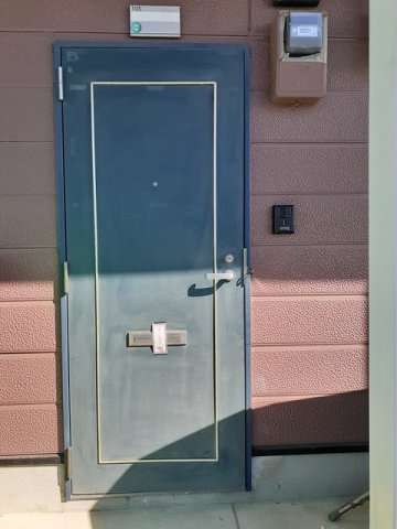 スカイハイツ菊陽のエントランス|建物の内部です