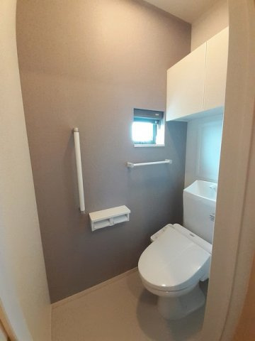 合志市須屋のアパートのトイレ|シンプルで使いやすいトイレです