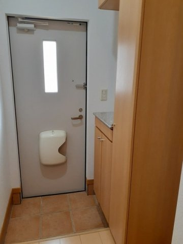 熊本市北区鶴羽田４丁目のアパートの玄関|玄関です