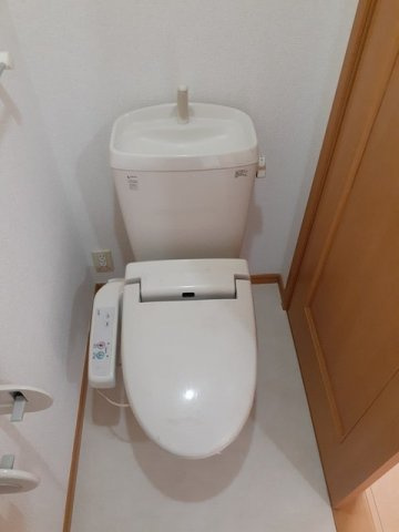熊本市北区鶴羽田４丁目のアパートのトイレ|トイレです