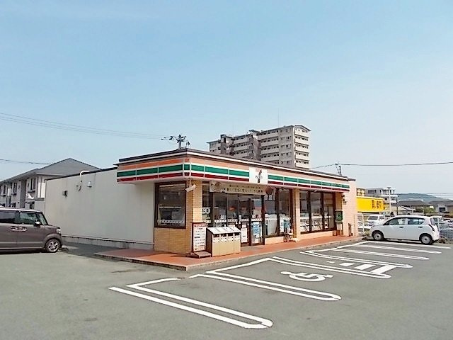 熊本市北区鶴羽田４丁目のアパートの周辺|セブンイレブン鶴羽田店まで900m