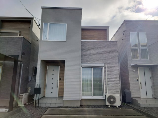 売中古戸建　静岡市駿河区高松の外観|2024年築で外観もとても綺麗です！