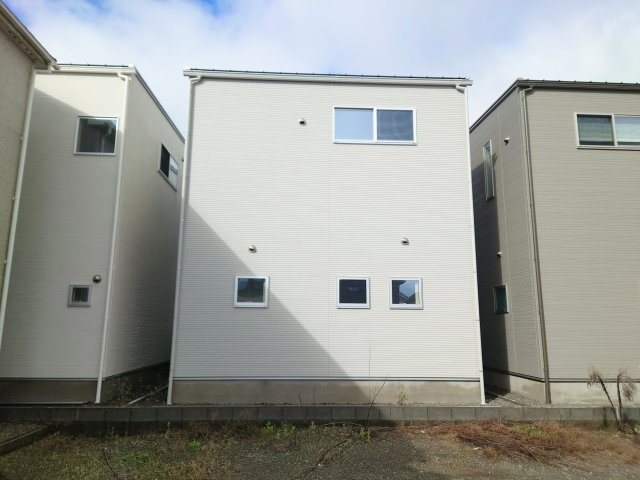 売中古戸建　静岡市駿河区高松の外観|東側外観です！