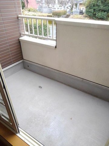 熊本市北区徳王１丁目のアパートのバルコニー|バルコニーからの眺めを楽しみながら食事をしませんか