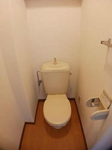 熊本市北区打越町のアパートのトイレ|トイレもきれいです