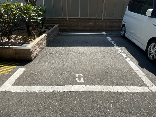 セルジュＹＳ姫路の駐車場