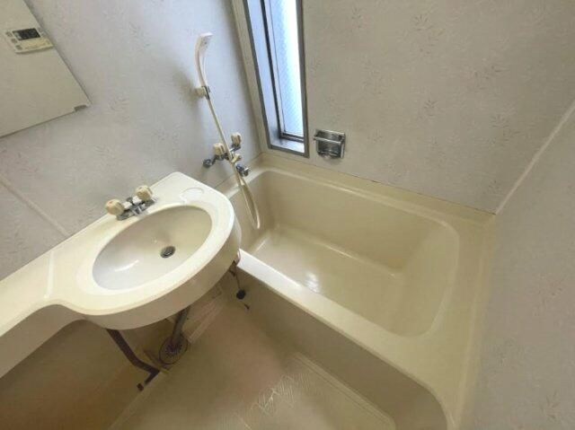 ＰＬＡＣＥ・Ｔの浴室