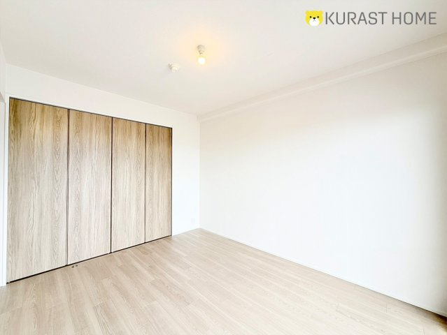 コスモワンダータウン　9階の洋室|洋室6.4帖