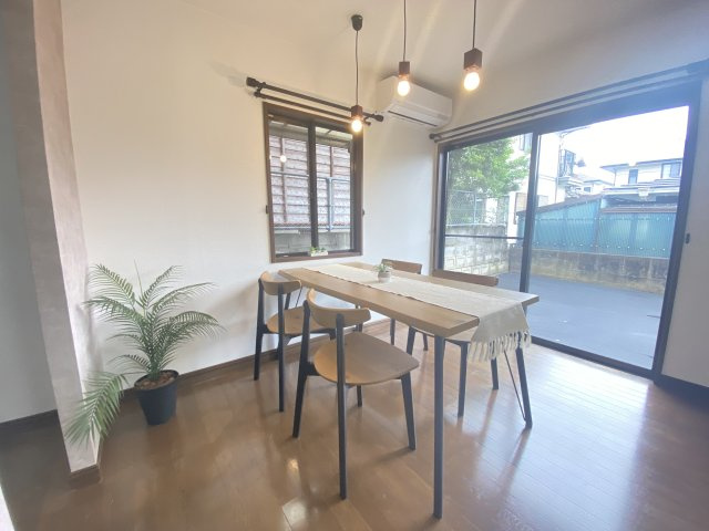 【ダイニング】 | 荒尾市一部 | ☆2面採光で明るい12.0帖のLDK！（和室と繋げると広々18.0帖！）☆