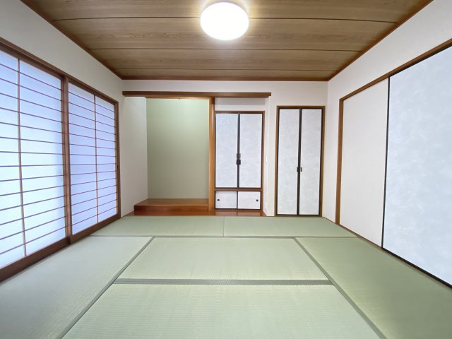 【和室】 | 荒尾市一部 | ☆LDKとつながる6.0帖の和室・畳新品交換！☆