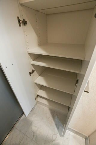 スカイコート両国参番館のその他|シューズボックス