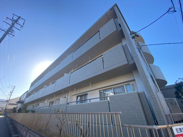 プロディージュの外観