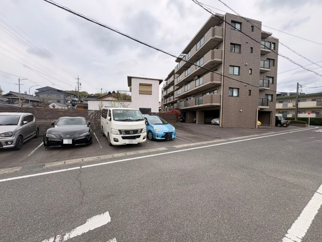 バンベール梅坪の周辺