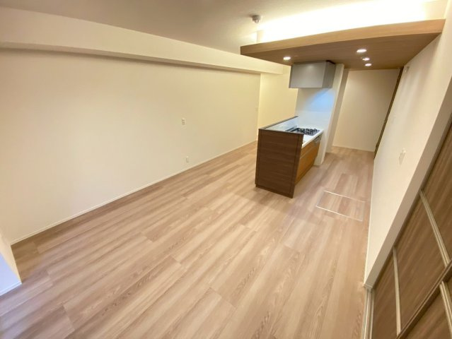 【居間・リビング】