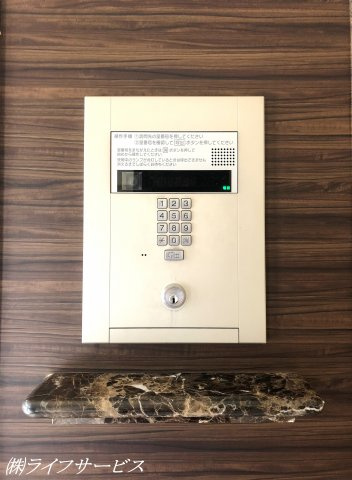 【エントランス】 | プレサンス新大阪ヴィガ | 安心のオートロックマンション