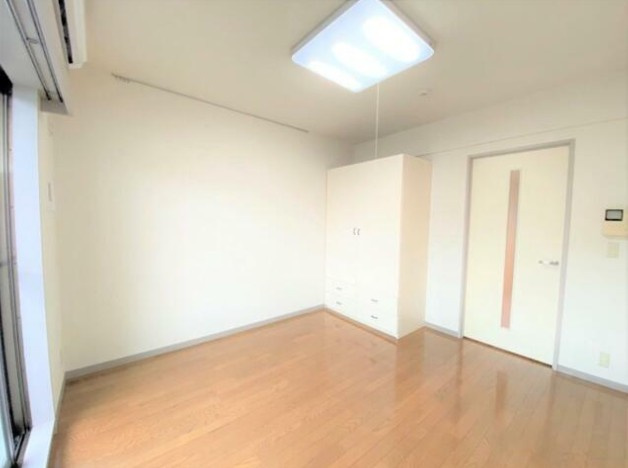 ディアロードの寝室