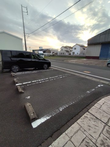 ボニート・ヴィオラの駐車場
