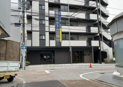 【外観】 | ＤＯＬＦＩＮＯ相模原東林間 | 土地購入を検討されている場合、境界杭がない状態で購入してしまうと境界確定測量をする必要があり、費用がかかります。購入の前に、売主、隣土地所有者立ち合いのもと境界を確定し境界杭を設置するのがベストです。