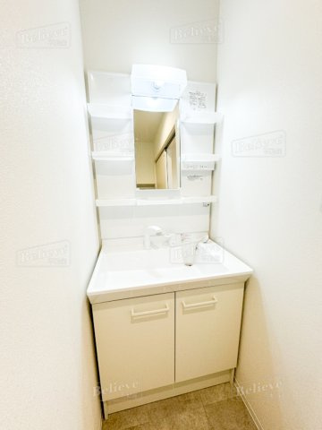 グラン・ブルーの洗面所|広い洗面スペースです★