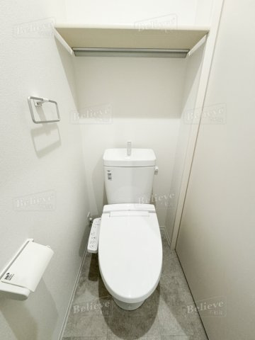 グラン・ブルーのトイレ|嬉しい温水洗浄便座付き♪