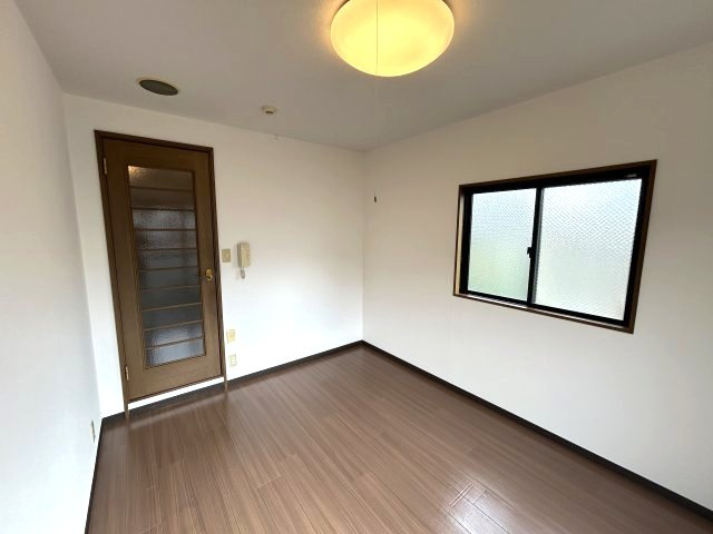 リベルテ六甲の居間・リビング