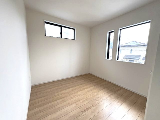【子供部屋】 | 春日市白水ケ丘2丁目2期　1号棟（全2棟）【仲介手数料無料・0円】 | 現地写真。