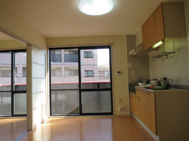 ベルテ伊藤D棟のキッチン|キッチンでお料理をお楽しみください