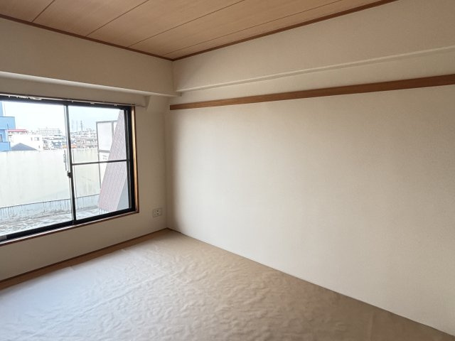 孝基マンションの和室